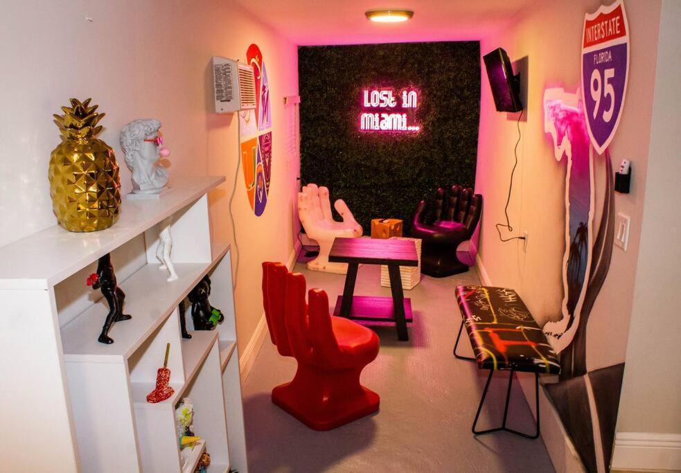 Unique Art Escape W/ Hottub, Arcade & Murals Сasa de vacaciones Miami